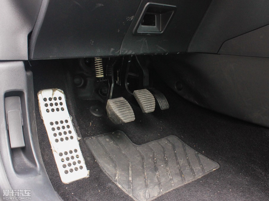 2014ѩFC4L ܇d(lin) 1.8L ք(dng)