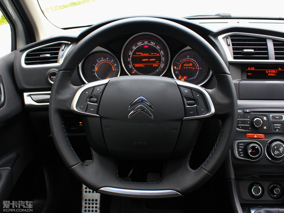 2014ѩFC4L ܇d 1.8L քӄ