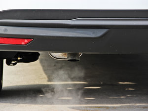 2014款智驱版 1.8L 自动劲智型 排气管
