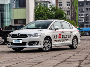 東風雪鐵龍2014款新世嘉三廂