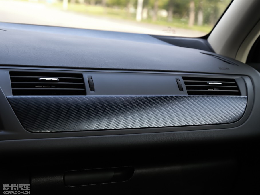 2014ѩFC5 1.6THP ԄF