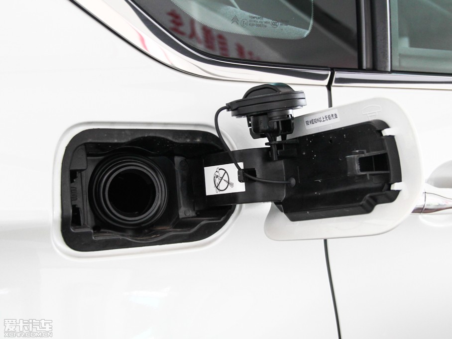 2014ѩFC5 1.6THP ԄF