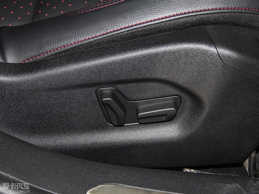 2014ѩFC5 1.6THP ԄF