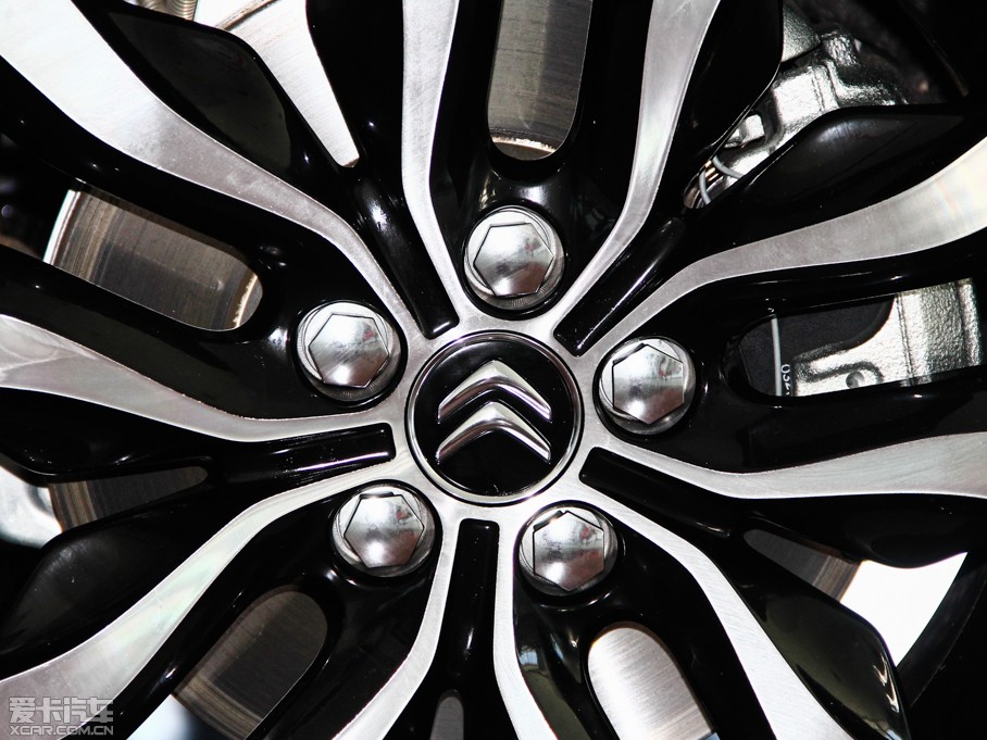 2014ѩFC5 1.6THP ԄF