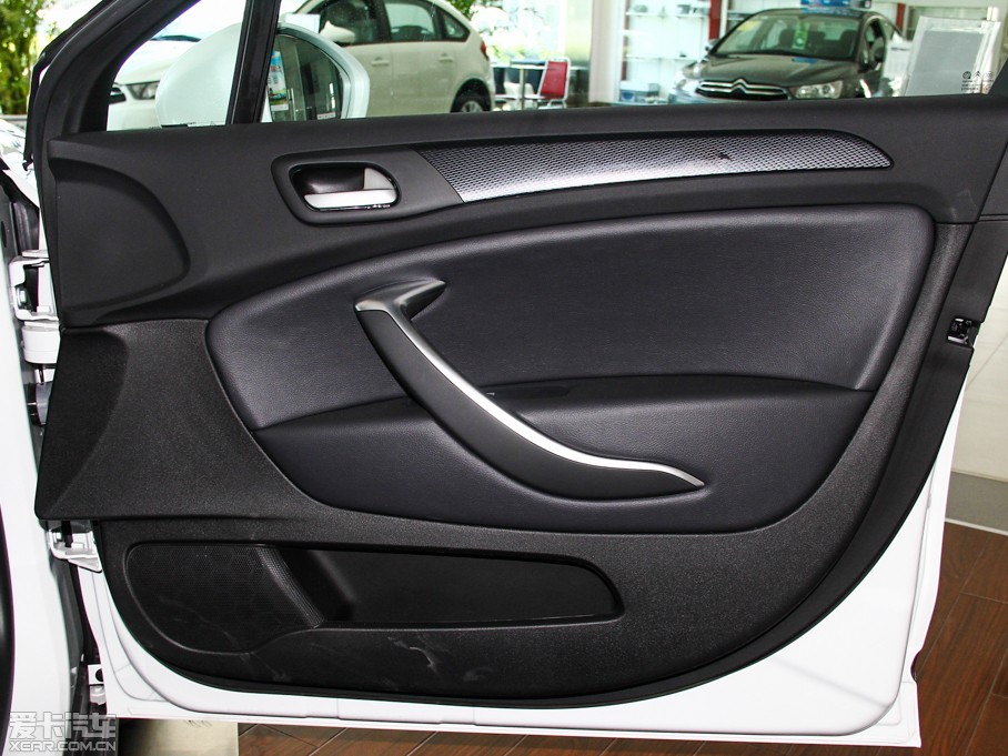 2014ѩFC5 1.6THP ԄF