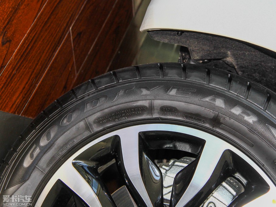 2014ѩFC5 1.6THP ԄF