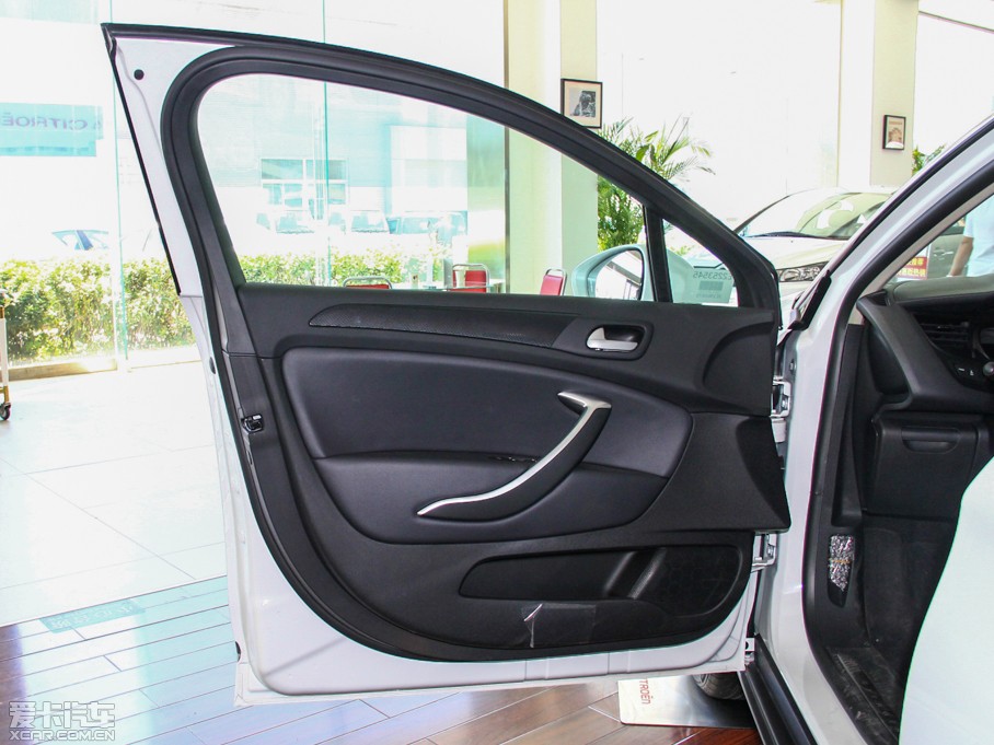 2014ѩFC5 1.6THP ԄF