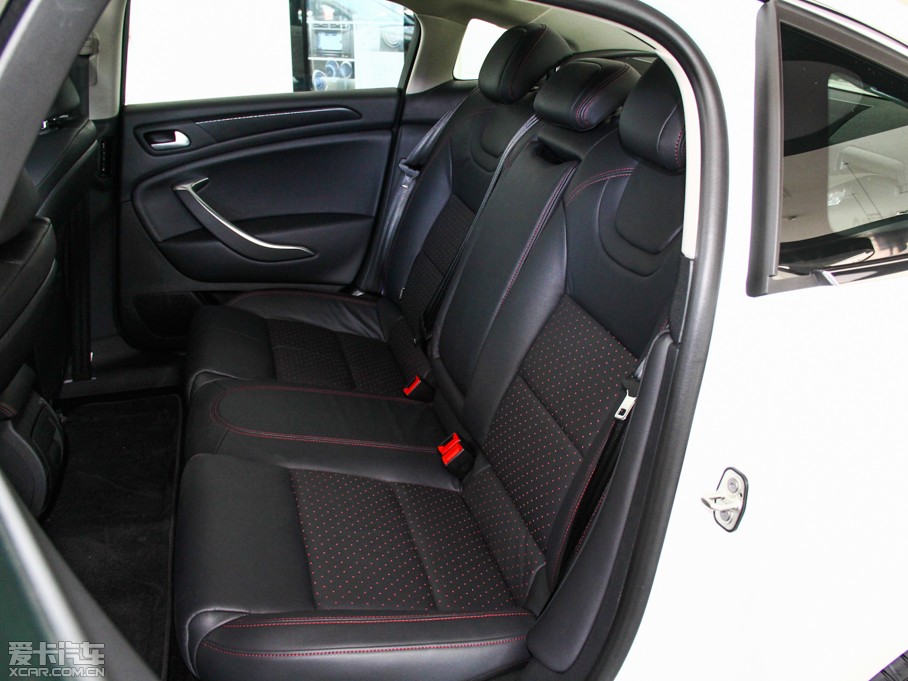 2014ѩFC5 1.6THP ԄF