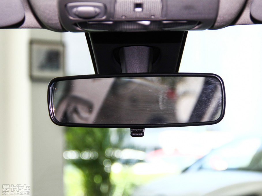 2014ѩFC5 1.6THP ԄF