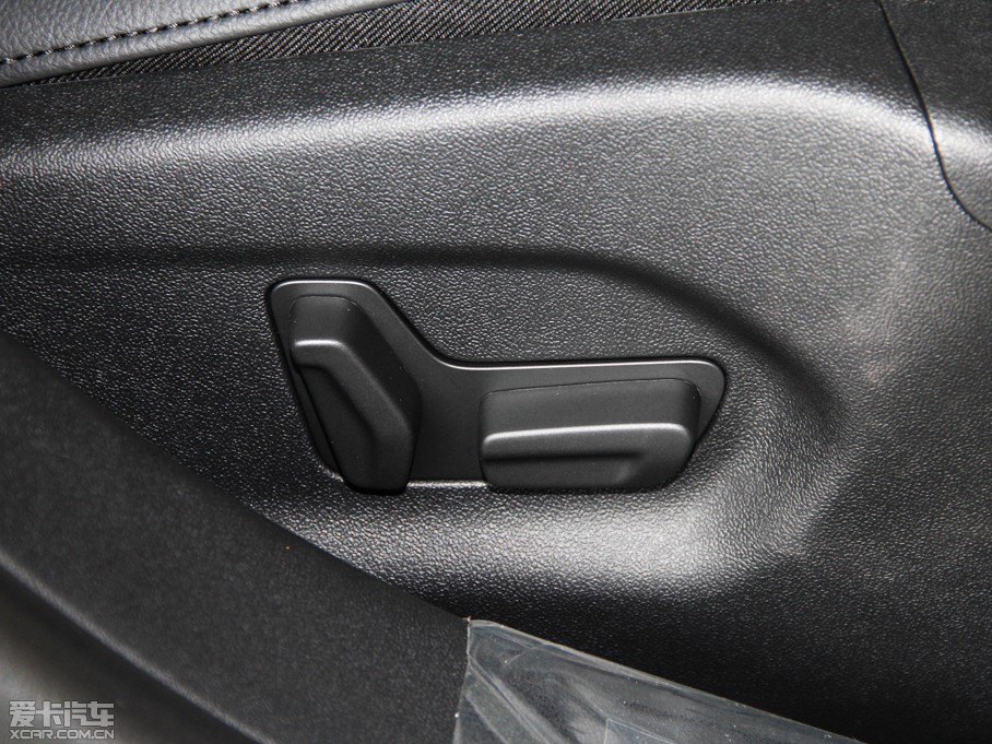 2014ѩFC5 2.0L Ԅ(dng)