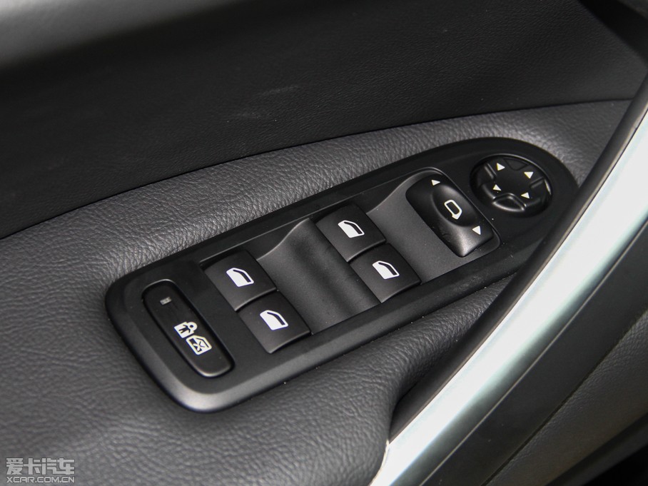 2014ѩFC5 2.0L Ԅ(dng)