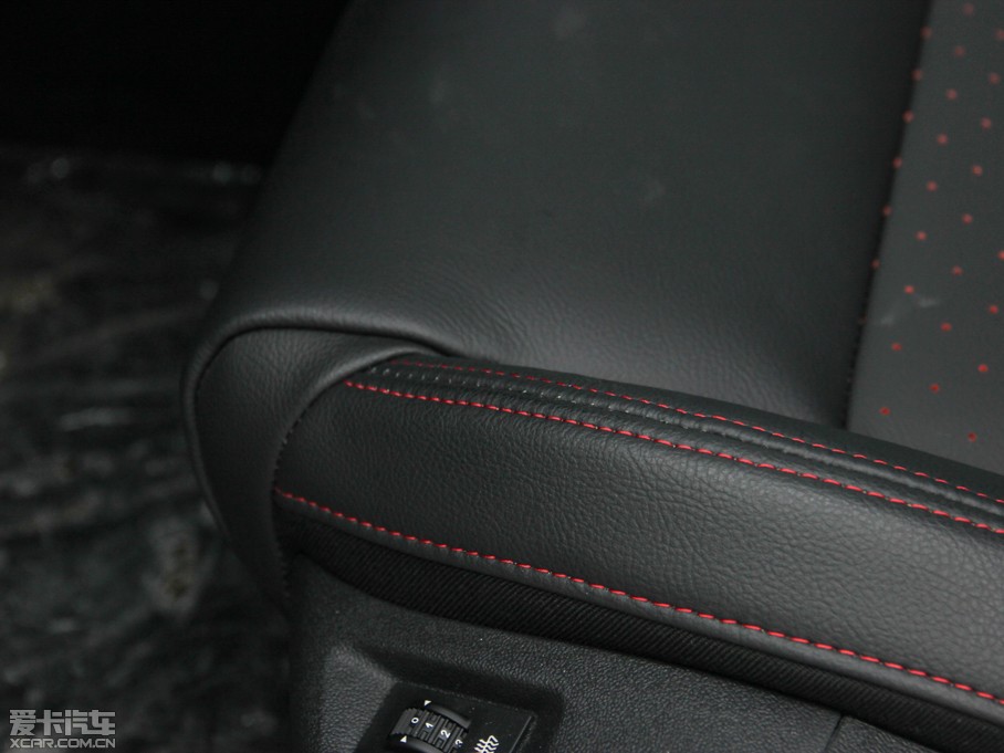 2014ѩFC5 1.6THP ԄF