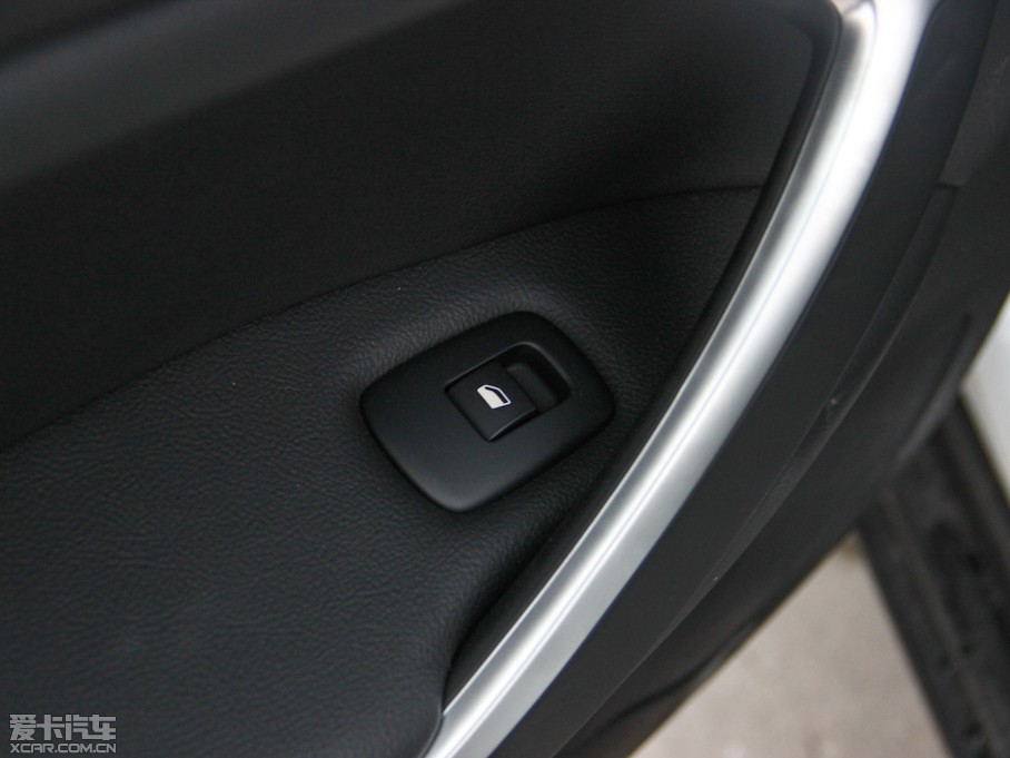 2014ѩFC5 1.6THP ԄF