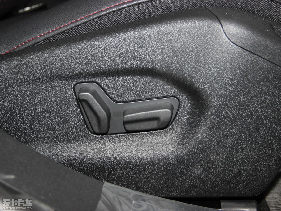 2014ѩFC5 1.6THP ԄF