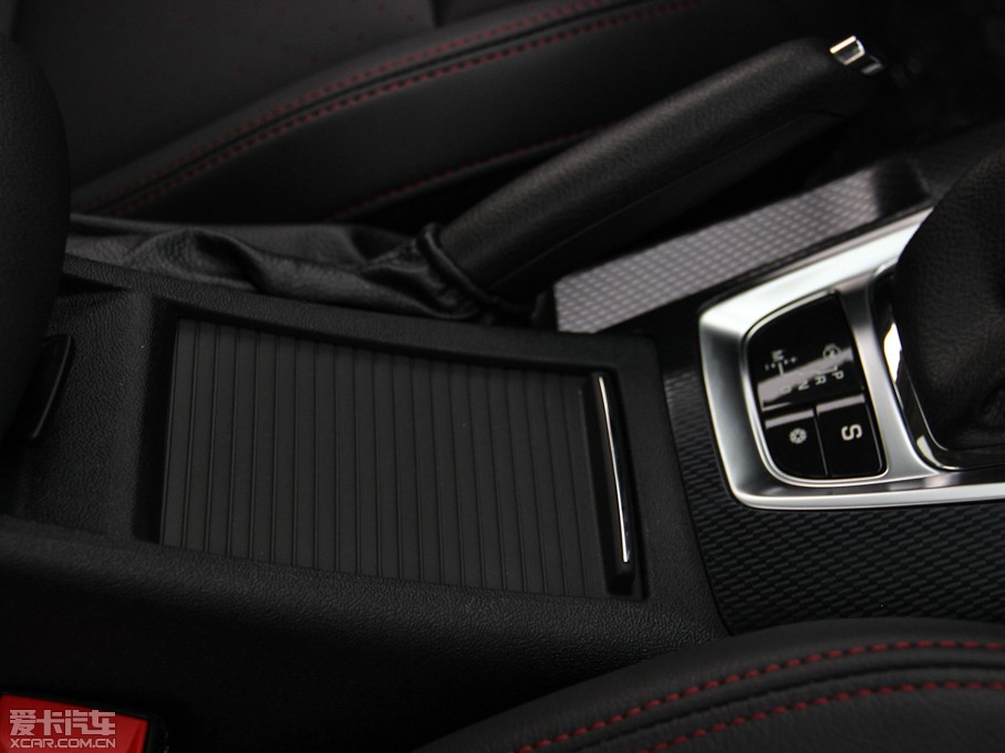 2014ѩFC5 1.6THP ԄF