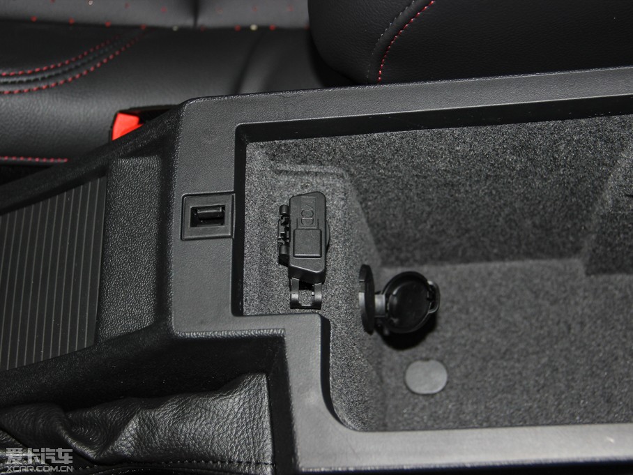 2014ѩFC5 1.6THP ԄF