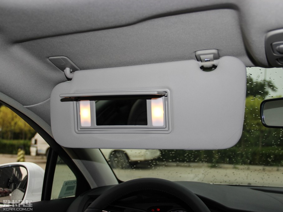 2014ѩFC5 1.6THP ԄF