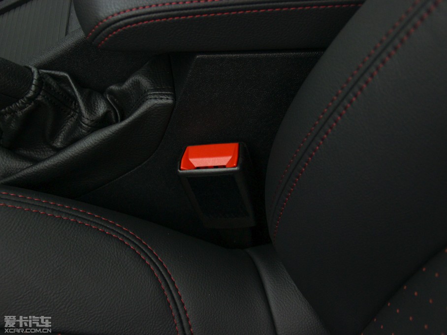 2014ѩFC5 1.6THP ԄF