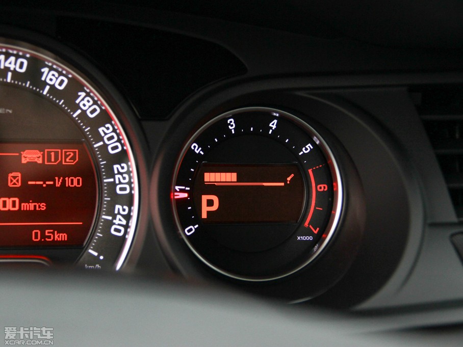 2014ѩFC5 1.6THP ԄF