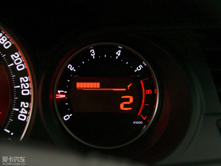 2014ѩFC5 1.6THP ԄF