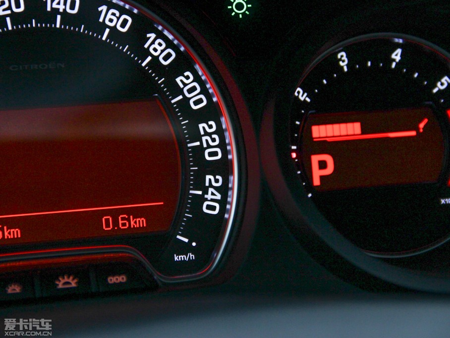 2014ѩFC5 1.6THP ԄF