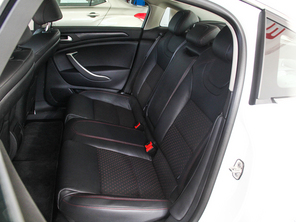 東風雪鐵龍2014款雪鐵龍C5