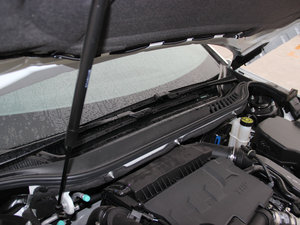 2014款1.6THP 自动尊贵型 其它