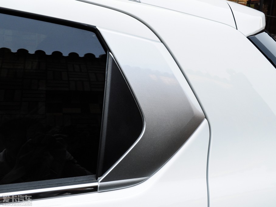 2015ѩFC3-XR 1.6THP ԄŞ