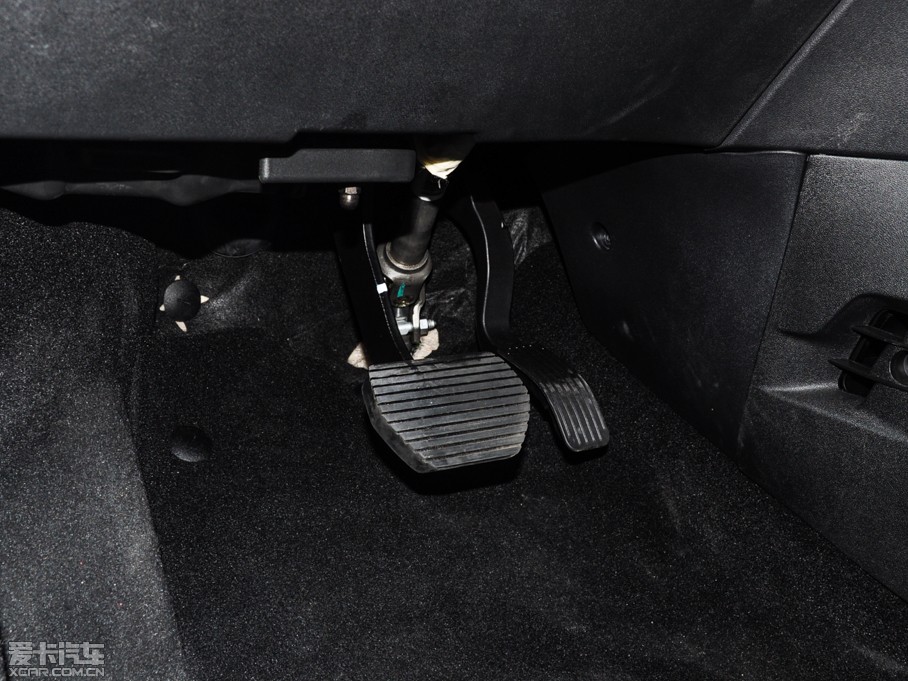 2015ѩFC3-XR 1.6THP ԄŞ