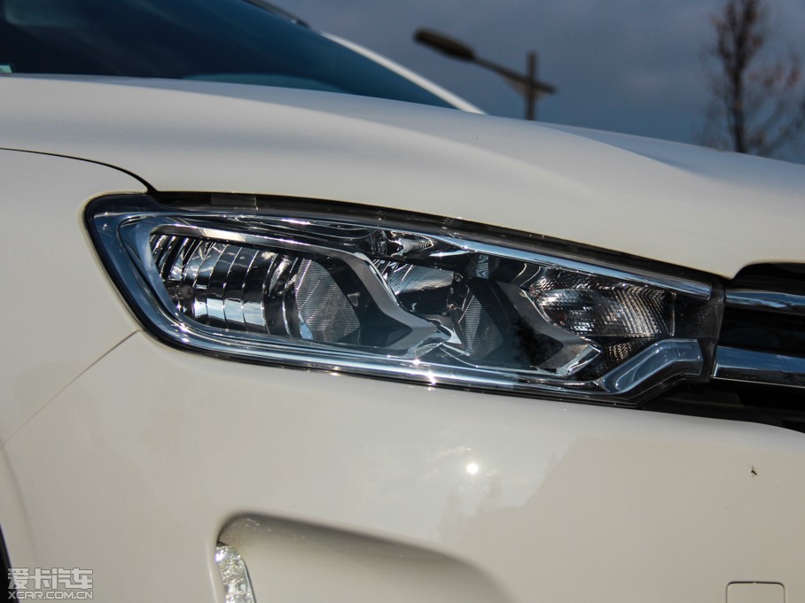 2015ѩFC3-XR 1.6THP ԄŞ