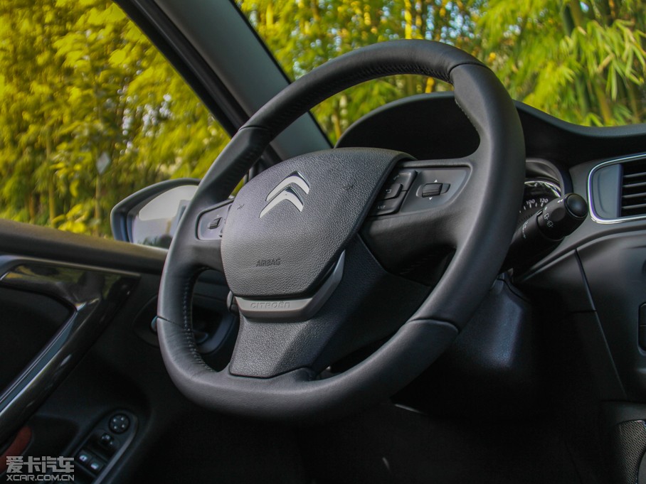 2015ѩFC3-XR 1.6THP ԄŞ