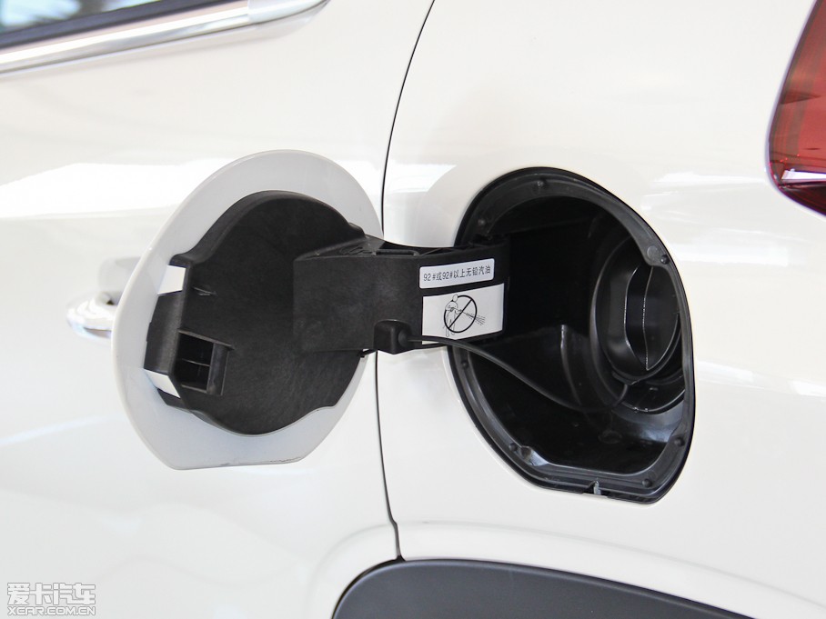 2015ѩFC3-XR 1.6THP ԄŞ