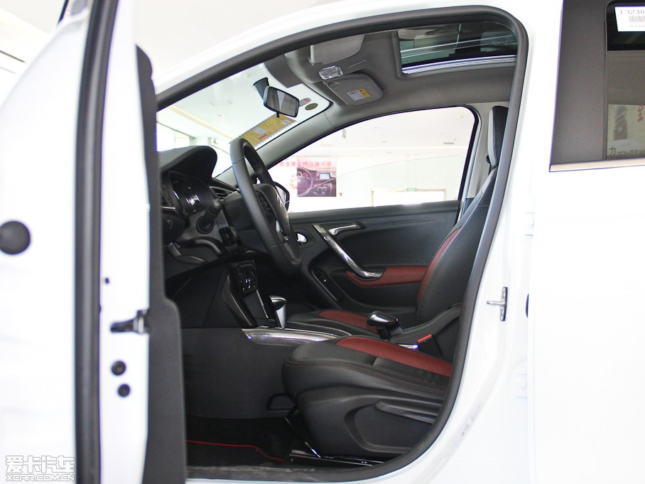 2015ѩFC3-XR 1.6THP ԄŞ