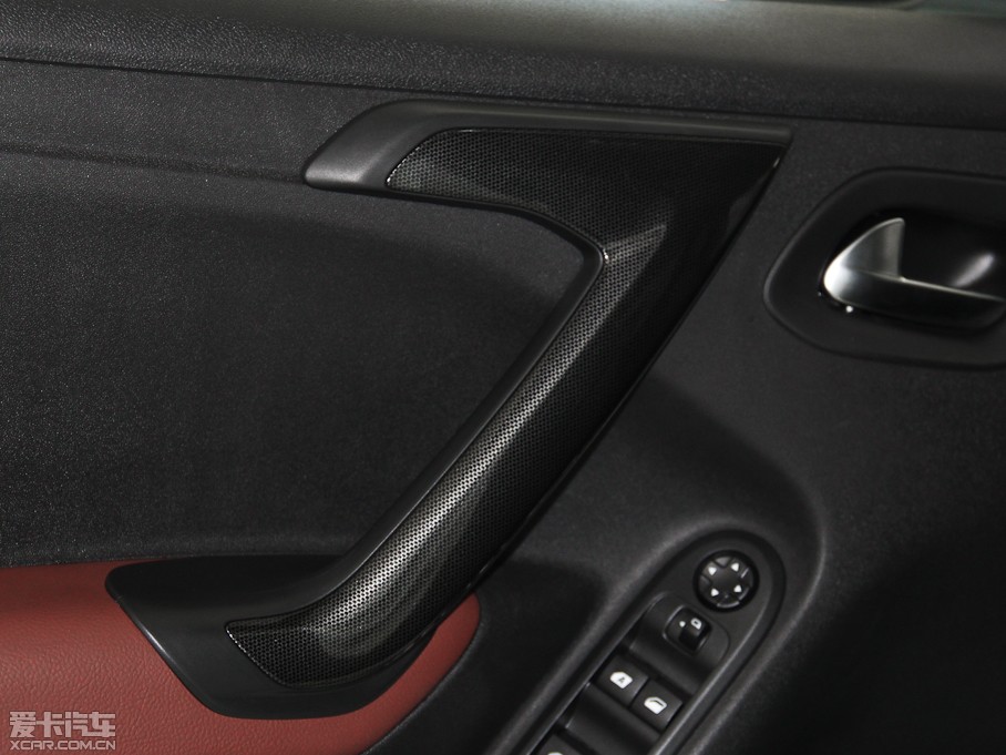 2015ѩFC3-XR 1.6THP ԄŞ