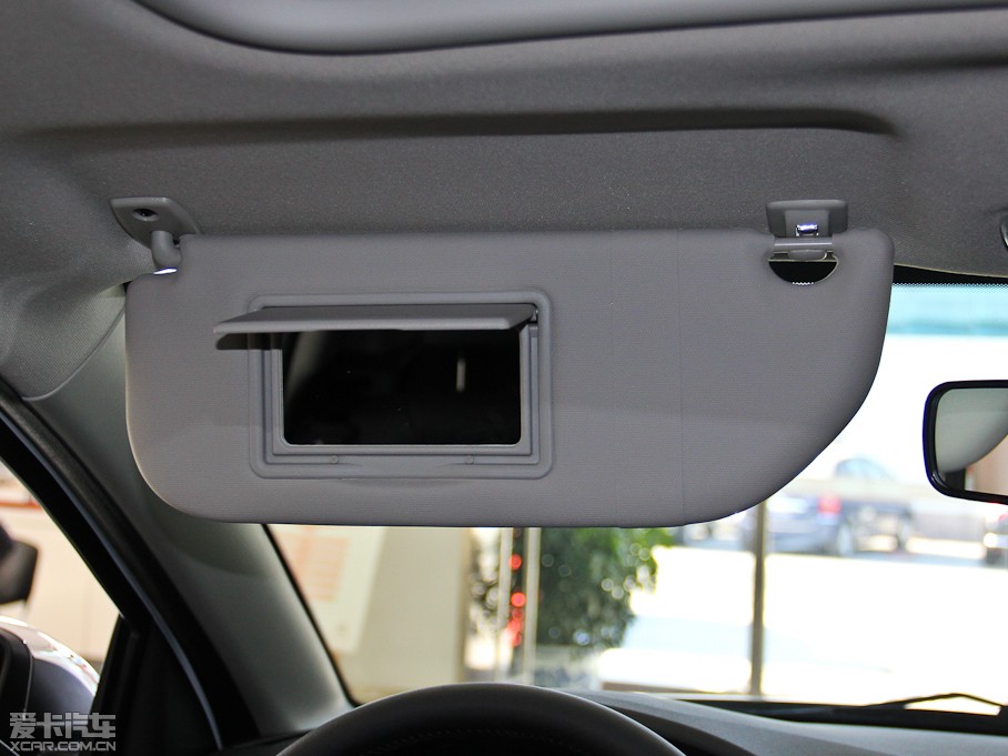 2015ѩFC3-XR 1.6THP ԄŞ