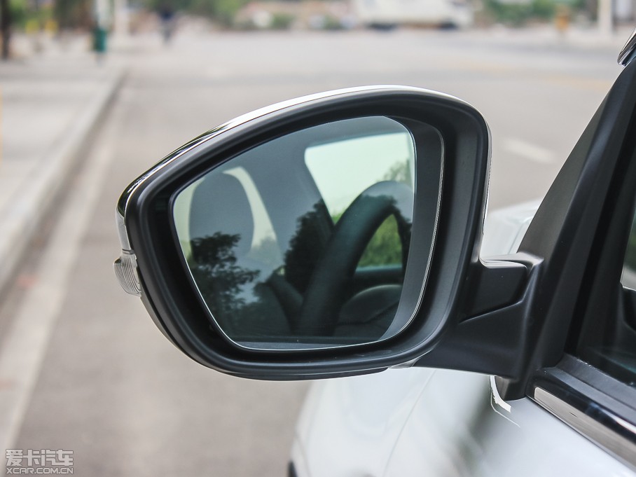 2015ѩFC3-XR 1.6THP ԄŞ