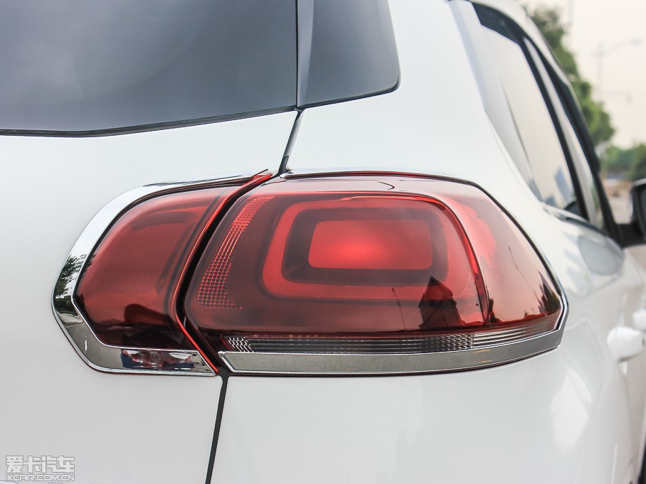 2015ѩFC3-XR 1.6THP ԄŞ