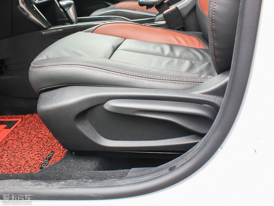 2015ѩFC3-XR 1.6THP ԄŞ