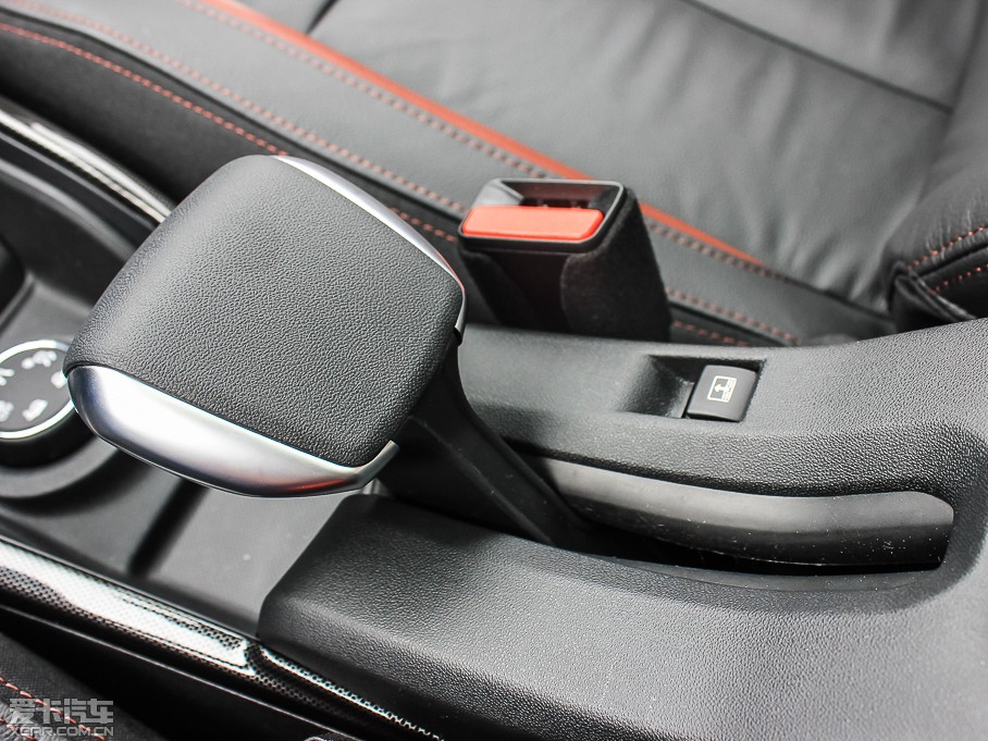 2015ѩFC3-XR 1.6THP ԄŞ