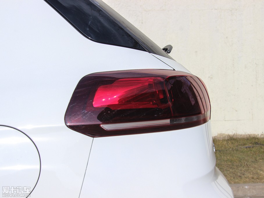 2015ѩFC3-XR 1.6THP ԄŞ