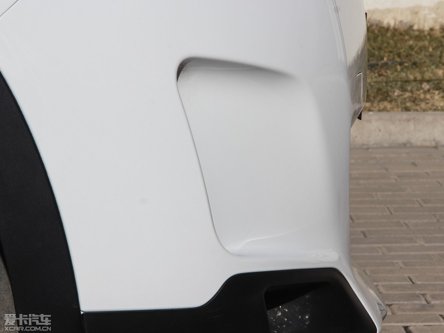 2015ѩFC3-XR 1.6THP ԄŞ