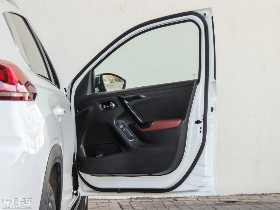 2015ѩFC3-XR 1.6THP ԄŞ