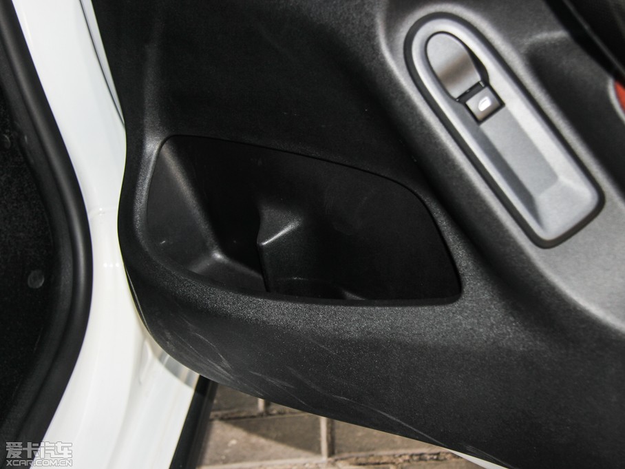 2015ѩFC3-XR 1.6THP ԄŞ