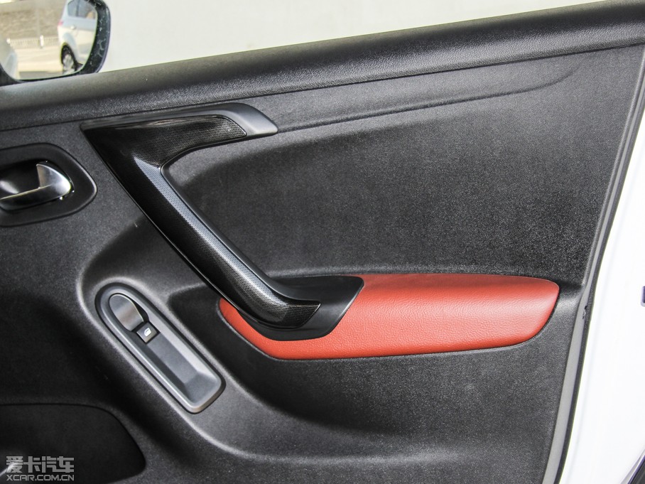 2015ѩFC3-XR 1.6THP ԄŞ