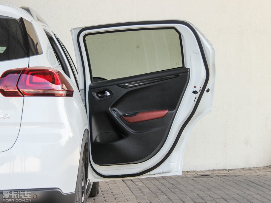 2015ѩFC3-XR 1.6THP ԄŞ