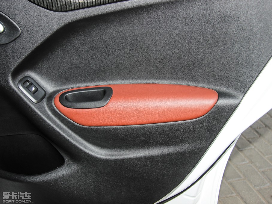 2015ѩFC3-XR 1.6THP ԄŞ