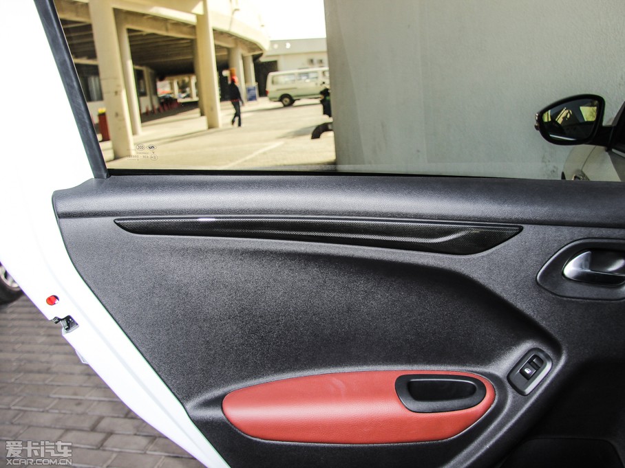 2015ѩFC3-XR 1.6THP ԄŞ