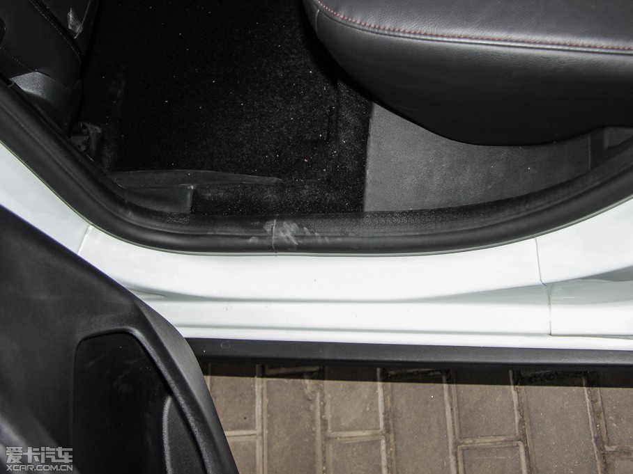 2015ѩFC3-XR 1.6THP ԄŞ