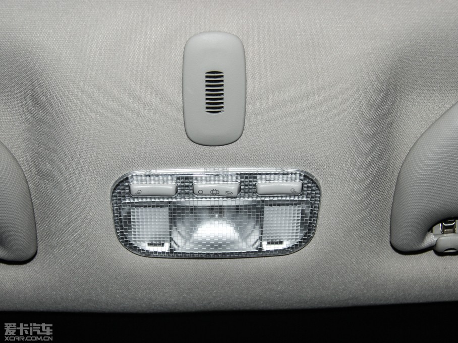 2015ѩFC3-XR 1.6THP ԄŞ