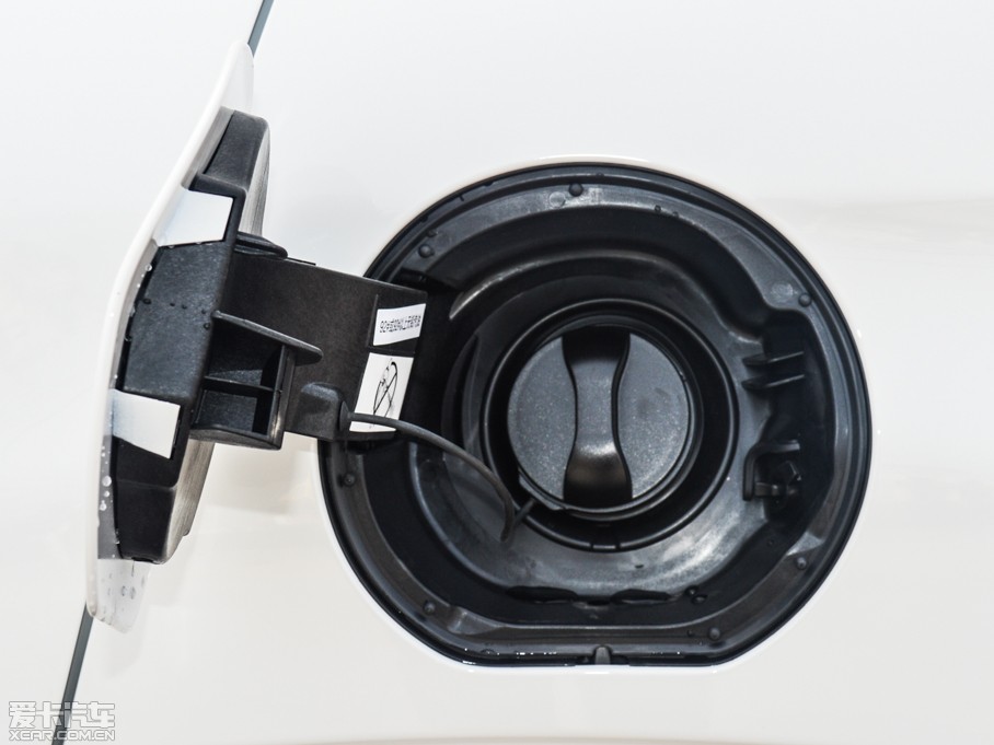 2015ѩFC3-XR 1.6L Ԅ(dng)r(sh)